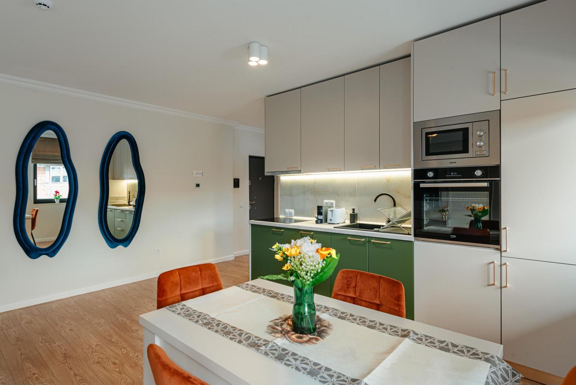 Awa Residence Флорешты Экстерьер фото