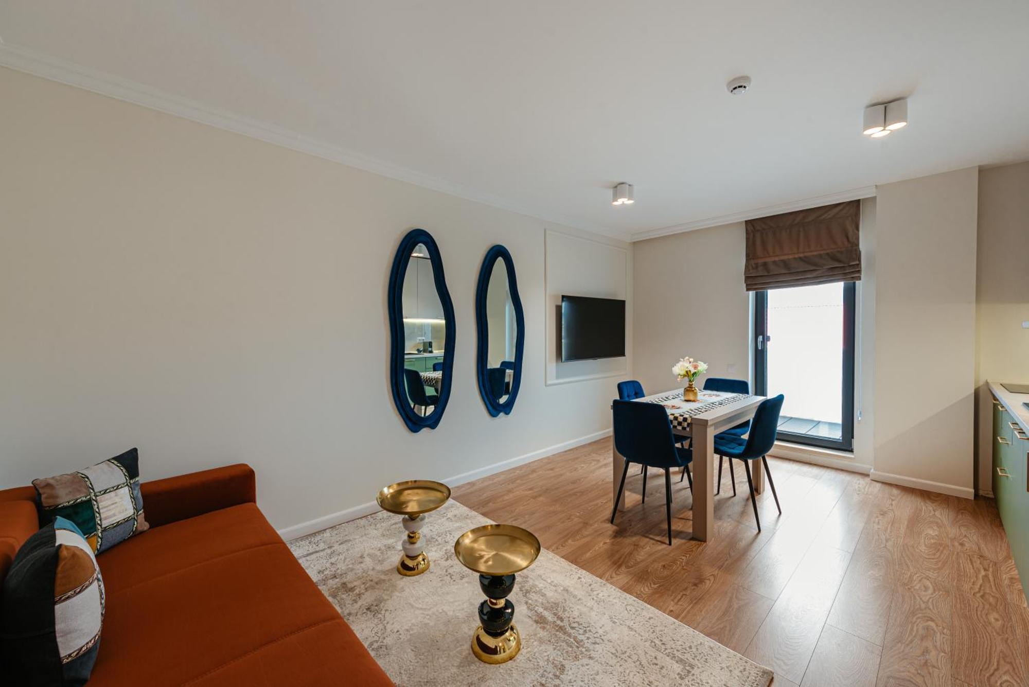Awa Residence Флорешты Экстерьер фото